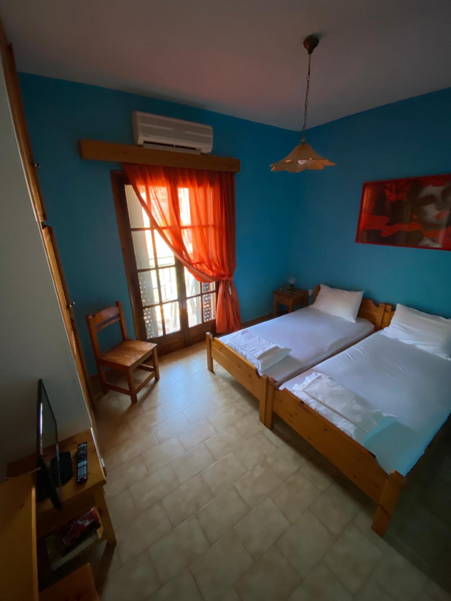 דירות Poros Town Valerie'S House מראה חיצוני תמונה